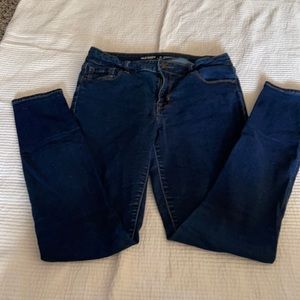 Non-distressed dark wash, mid-rise Old Navy Rockstar skinny jeans